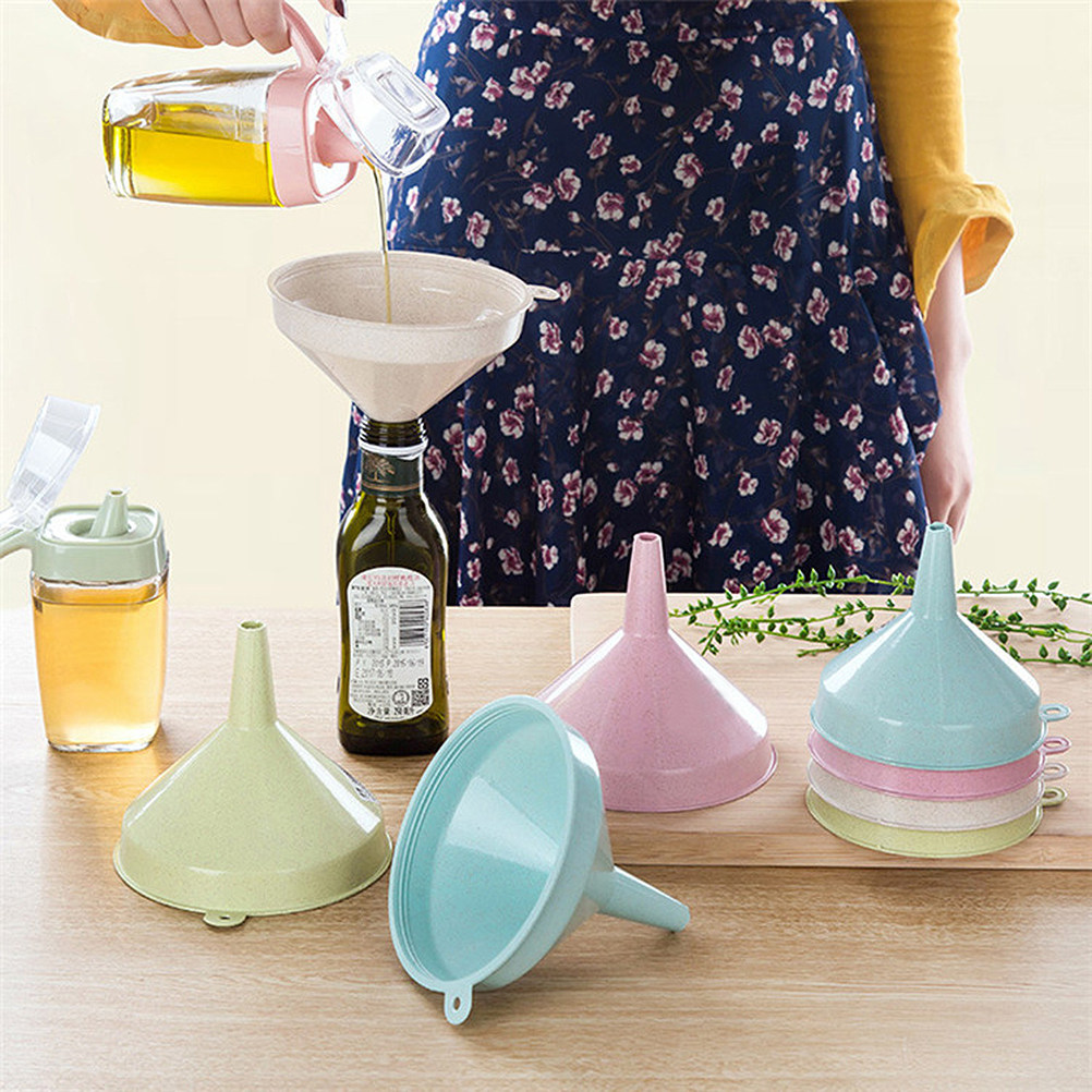 Kitchen Gadgets Green - Бытовая воронка зеленого цвета, размер L,